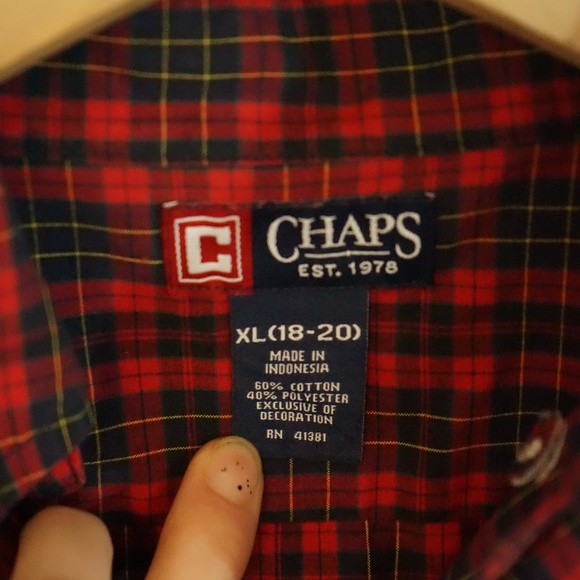 Chaps plaid button down - Picture 4 of 5